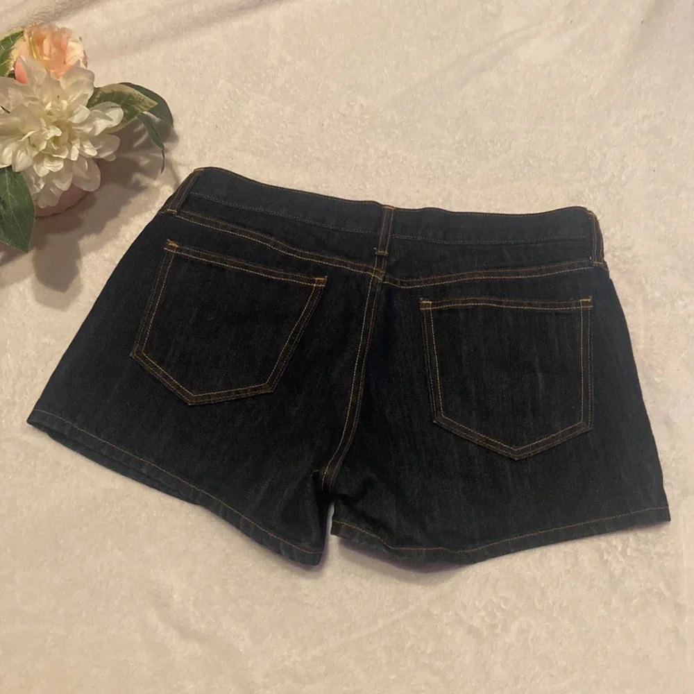 Old Navy Size 6 Diva Dark Blue Jean Shorts